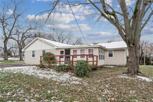 $229,000 | 12 Southeast 15th Street, Concordia, MO 64020