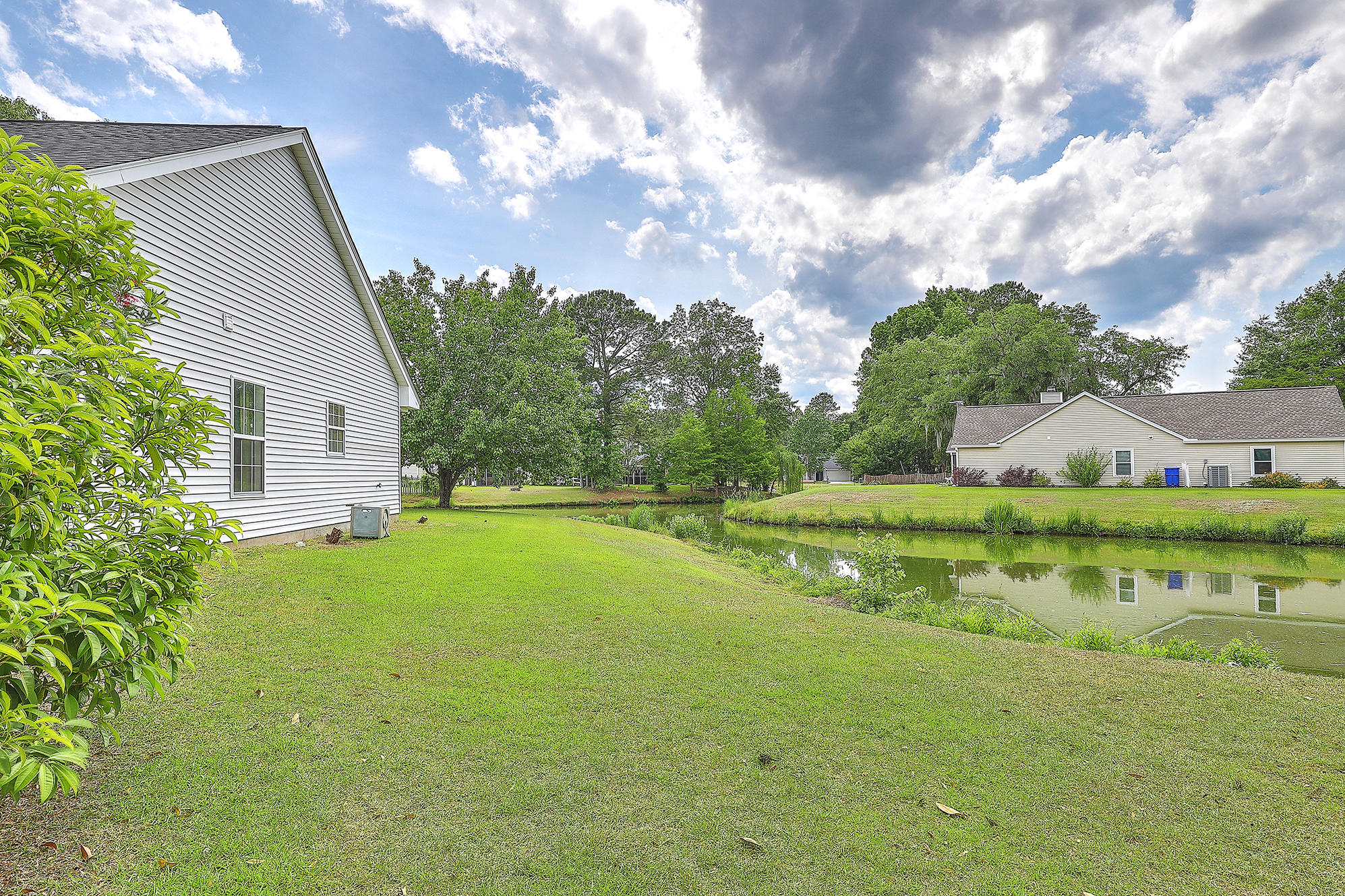 559 Carters Grove Road Charleston, SC 29414 - Photo 2 of 26 IMG_8566_67_68_69_70_71_72