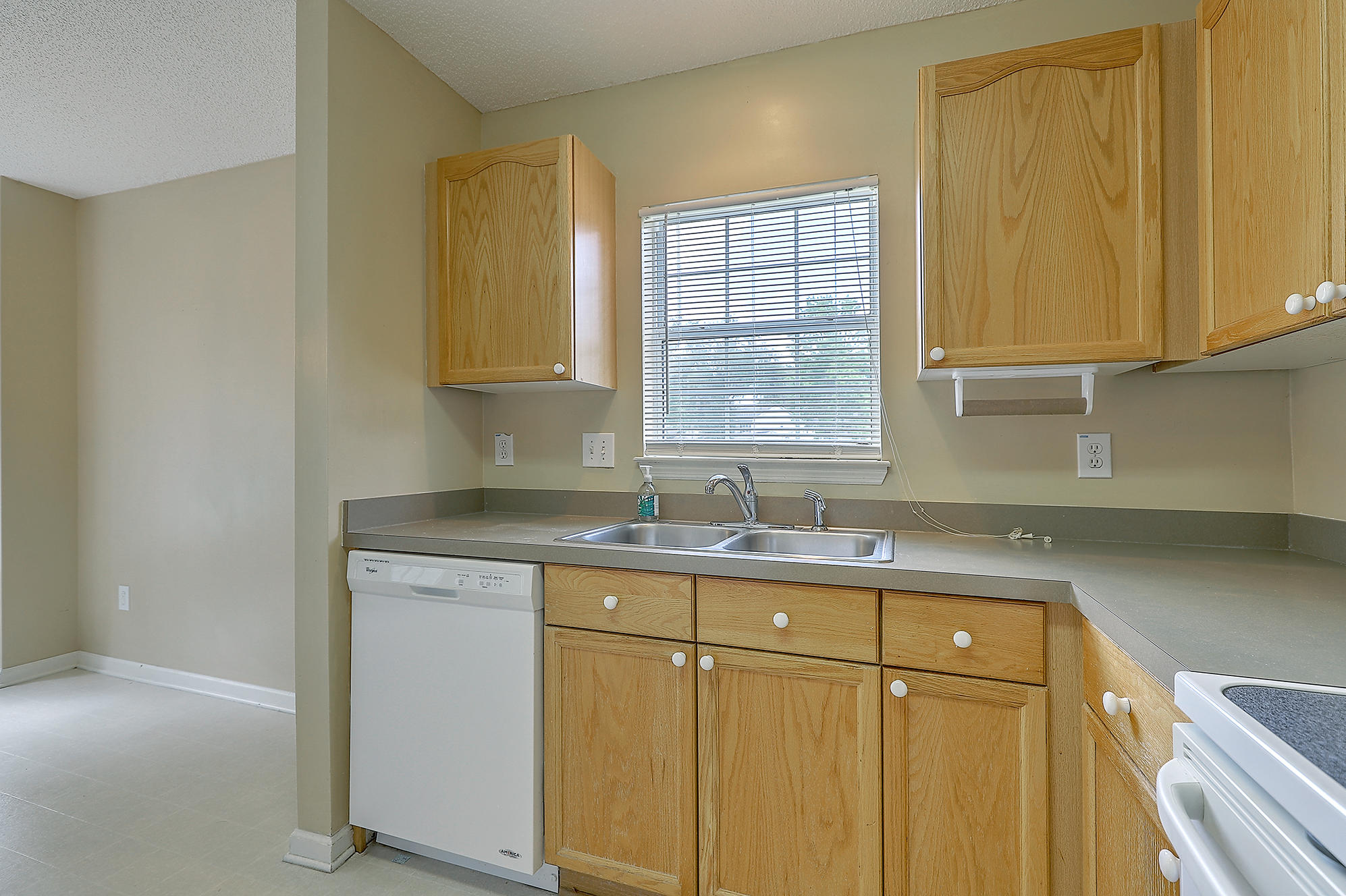559 Carters Grove Road Charleston, SC 29414 - Photo 11 of 26 IMG_8650_1_2_3_4_5_6