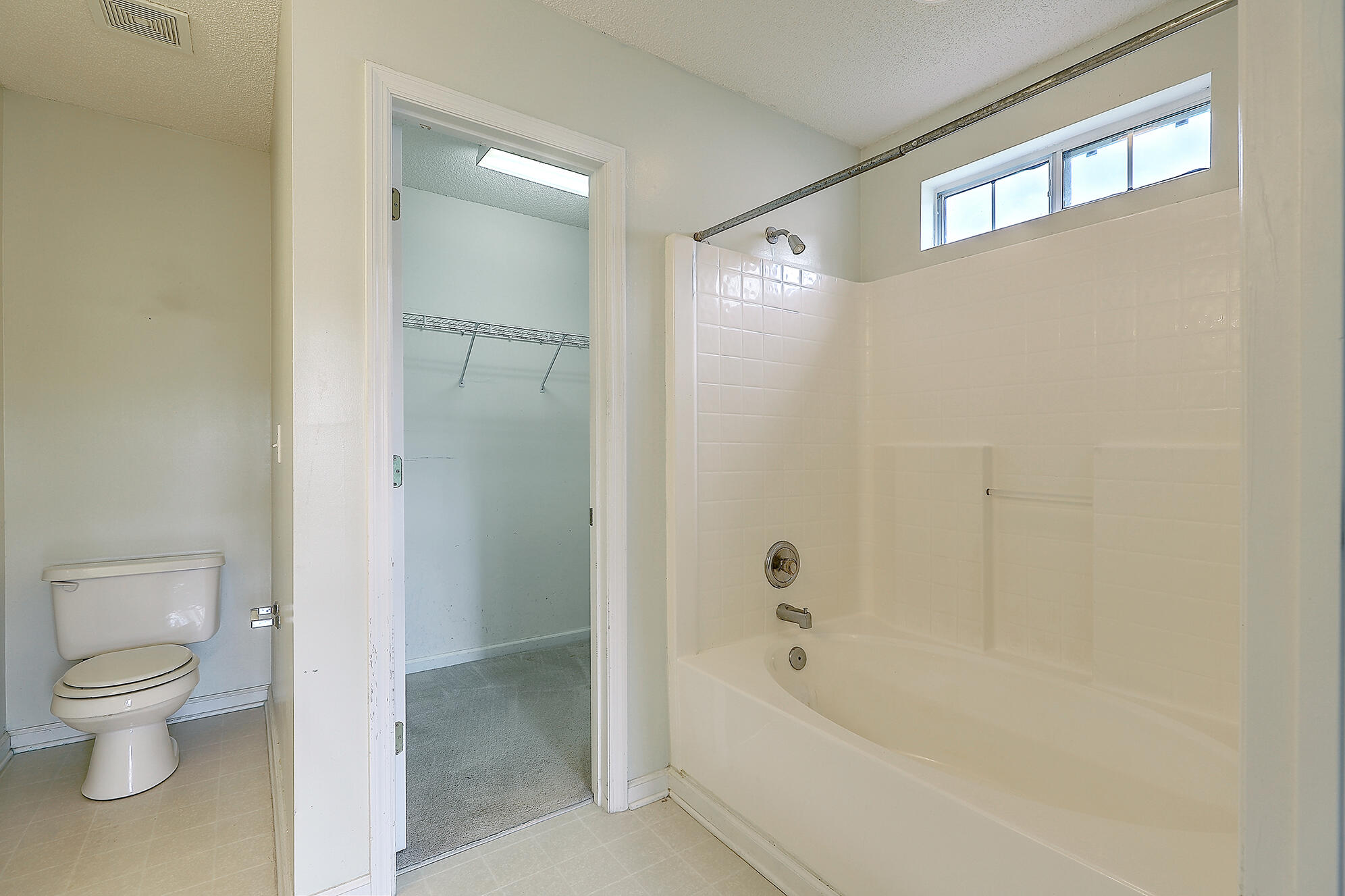 559 Carters Grove Road Charleston, SC 29414 - Photo 15 of 26 IMG_8678_79_80_81_82_83_84