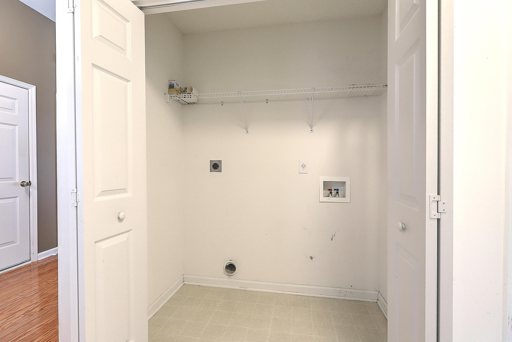 559 Carters Grove Road Charleston, SC 29414 - Photo 20 of 26 IMG_8713_4_5_6_7_8_9