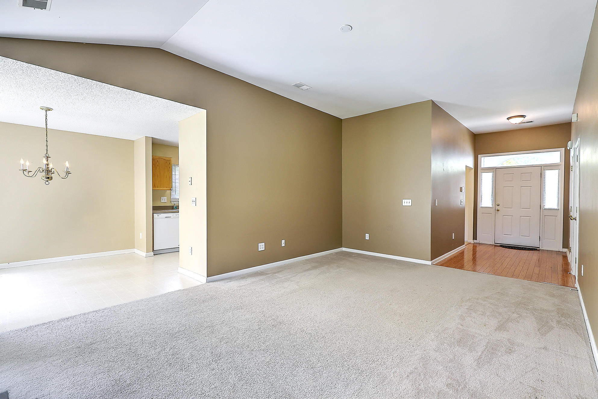 559 Carters Grove Road Charleston, SC 29414 - Photo 6 of 26 IMG_8608_09_10_11_12_13_14