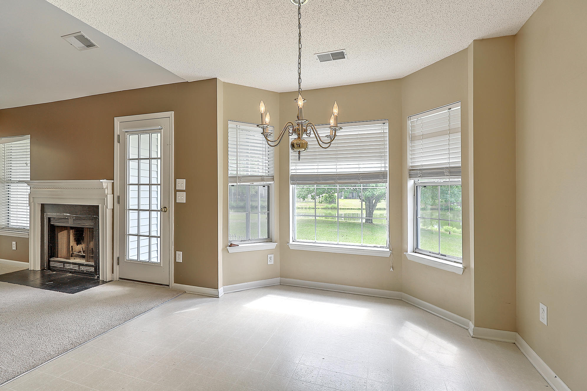 559 Carters Grove Road Charleston, SC 29414 - Photo 8 of 26 IMG_8629_30_31_32_33_34_35