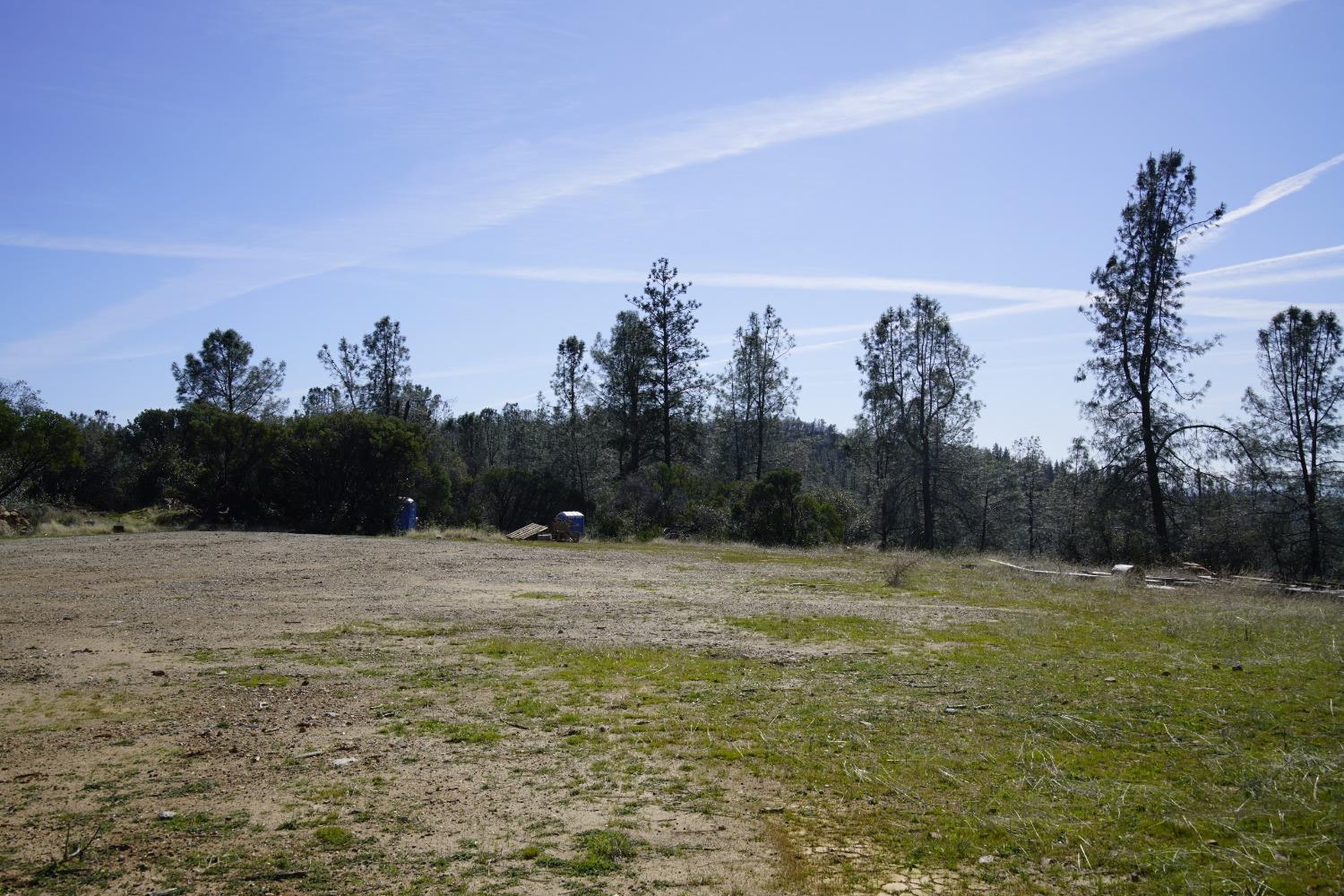 16076 Keson Place Grass Valley, CA 95949 - Photo 10 of 40