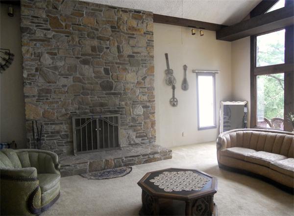 16 Cross Court Webster, MA 01570 - Photo 11 of 21 Gallery Image 11