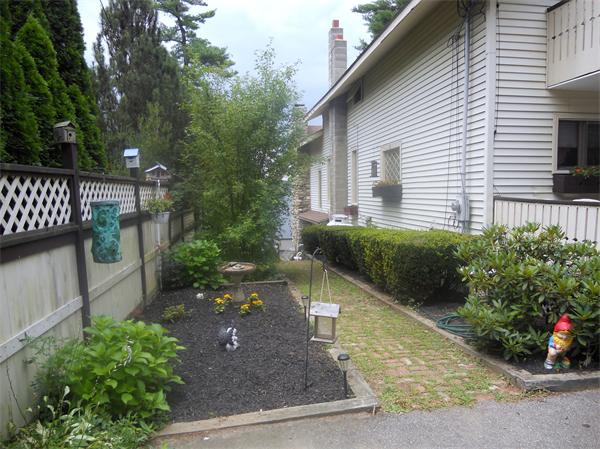 16 Cross Court Webster, MA 01570 - Photo 3 of 21 Gallery Image 3