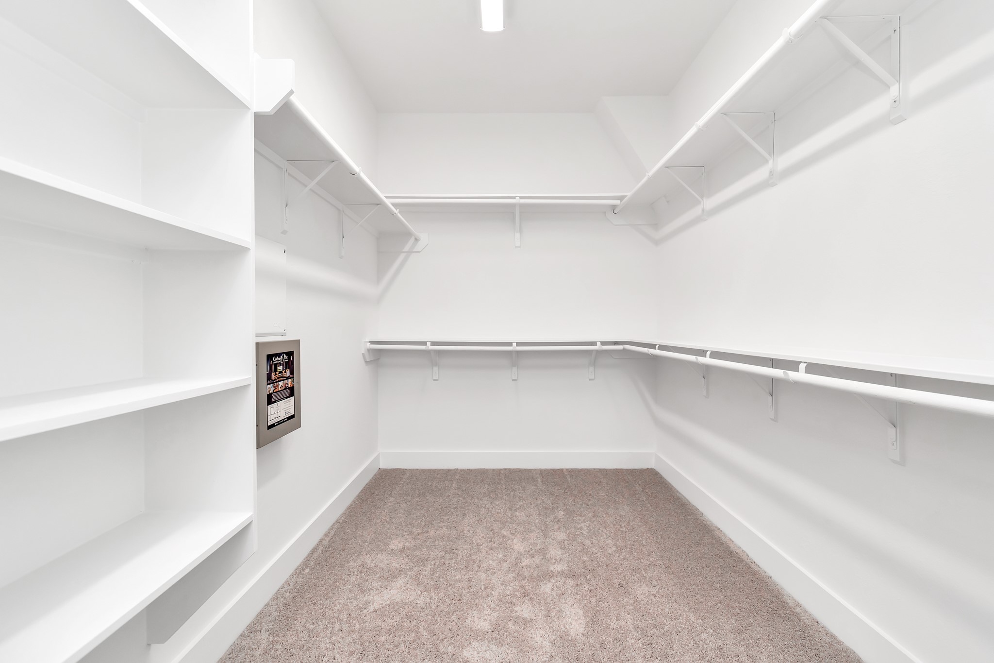 2717 Ruhman Flds Drive Houston, TX 77008 - Photo 19 of 43 a view of an empty walk in closet