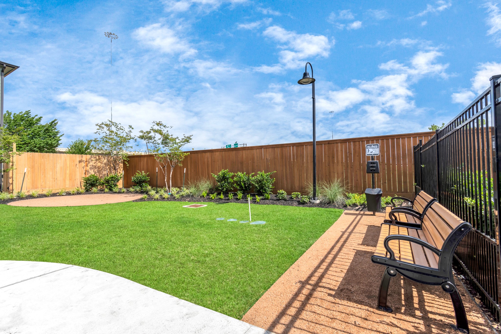 2717 Ruhman Flds Drive Houston, TX 77008 - Photo 33 of 43 a view of a chair and tables in the backyard