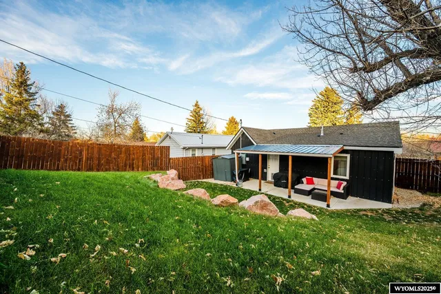 $330,000 | 338 Western Avenue, Buffalo, WY 82834