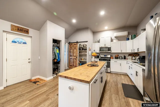 $330,000 | 338 Western Avenue, Buffalo, WY 82834