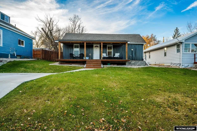 $330,000 | 338 Western Avenue, Buffalo, WY 82834