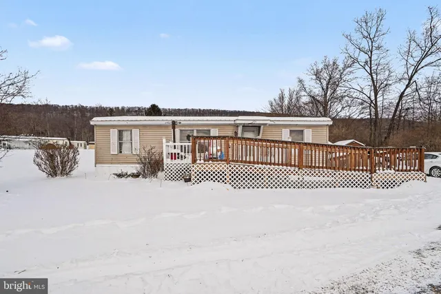 $69,900 | 131 Sunset Drive, Lykens, PA 17048