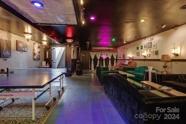 a kitchen with lots of counter top space