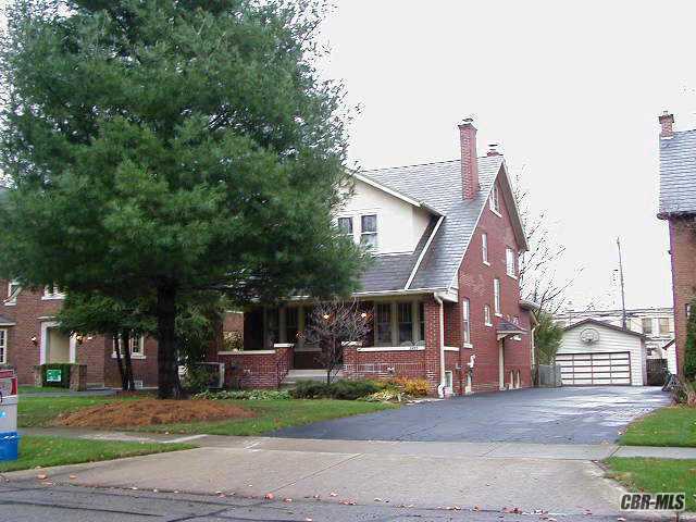 2475 Sherwood Road Columbus, OH 43209 - Photo 1 of 1