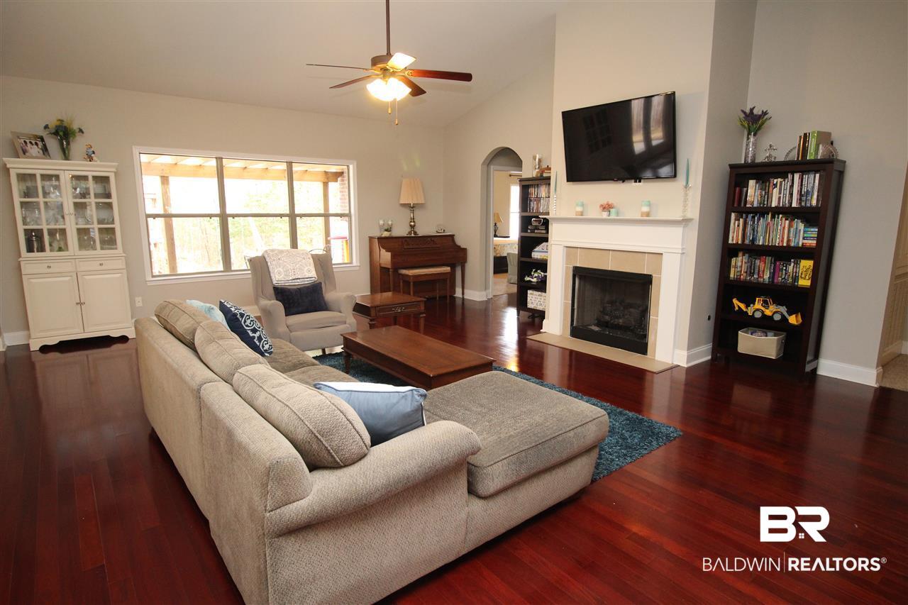 801 Hunters Lane Mobile, AL 36608 - Photo 3 of 36