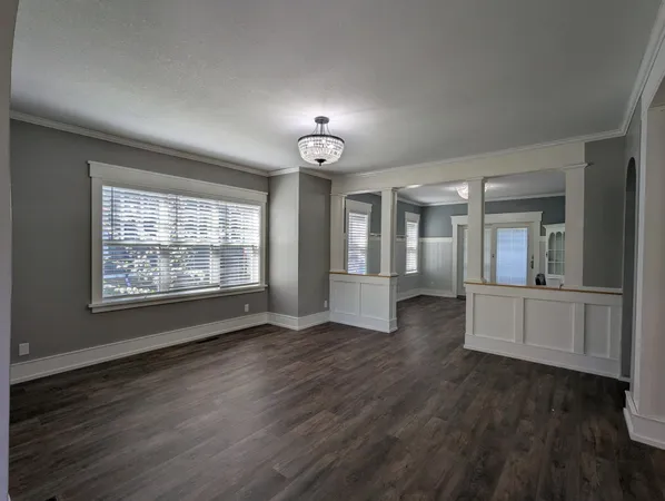 $390,000 | 405 Vine Avenue, Albert Lea, MN 56007