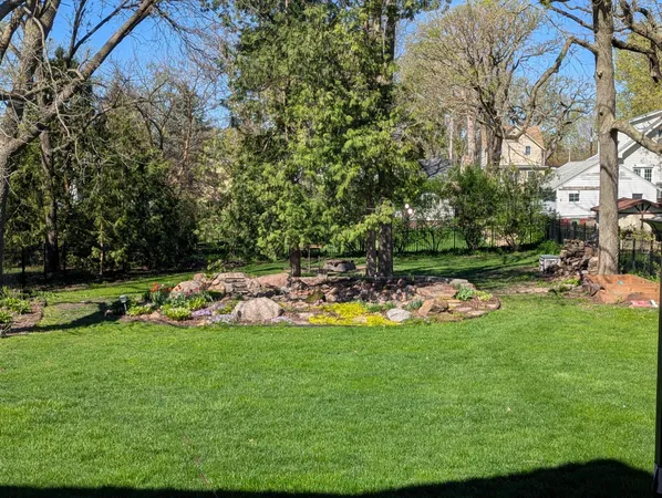 $390,000 | 405 Vine Avenue, Albert Lea, MN 56007