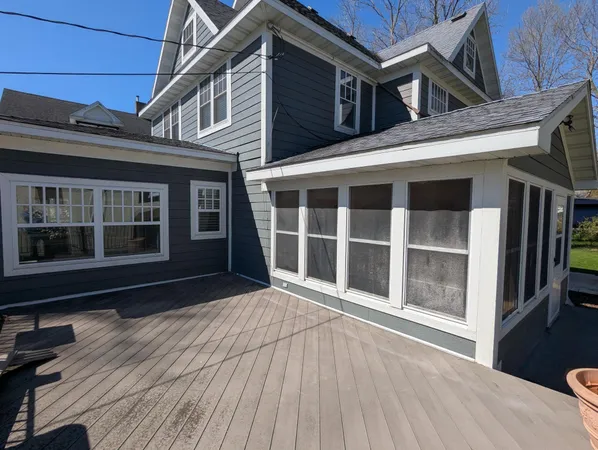 $390,000 | 405 Vine Avenue, Albert Lea, MN 56007