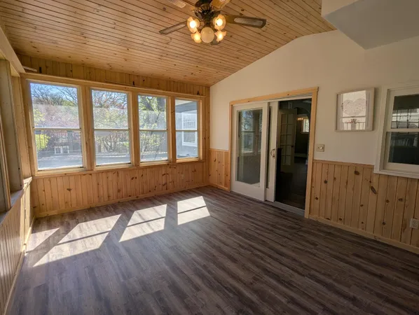 $390,000 | 405 Vine Avenue, Albert Lea, MN 56007