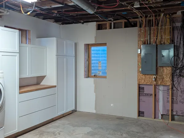 $390,000 | 405 Vine Avenue, Albert Lea, MN 56007