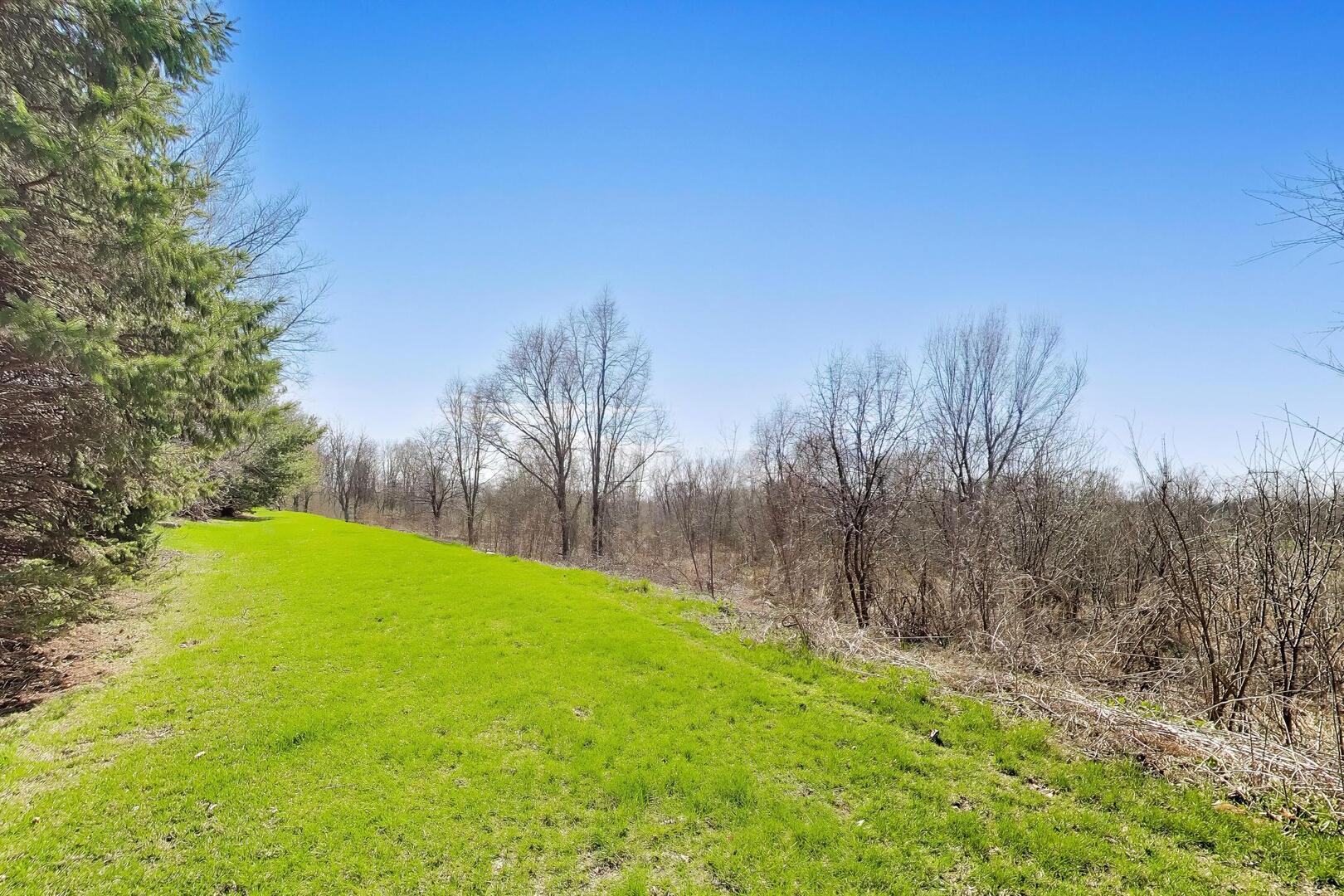 985 Oak Ridge Boulevard Elgin, IL 60120 - Photo 27 of 29