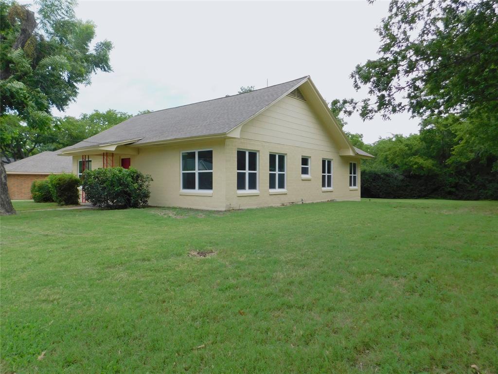 428 Fulton Street Denton, TX 76201 - Photo 4 of 34