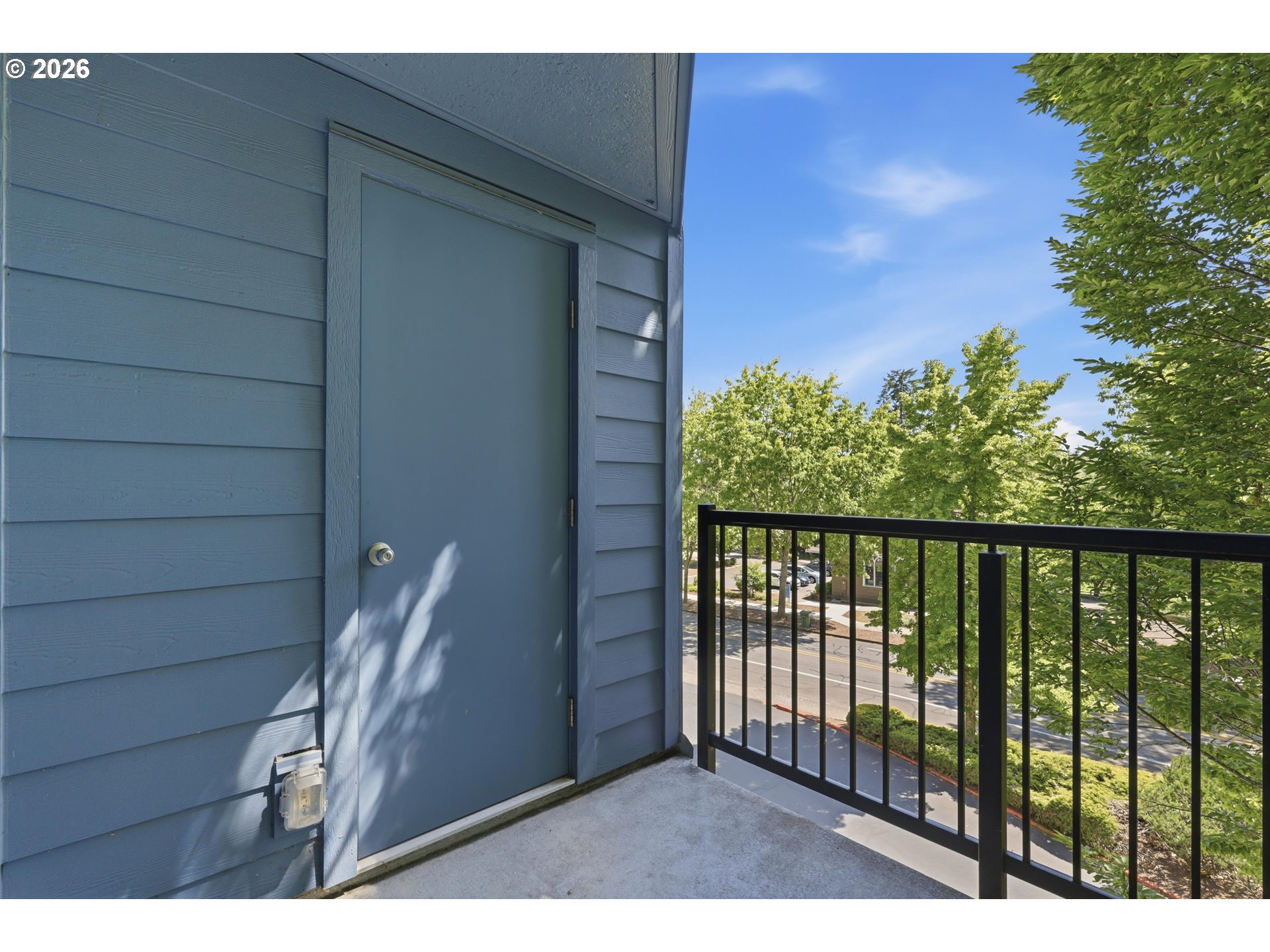 8720 Southwest Tualatin Road, Unit 303 Tualatin, OR 97062 - Photo 25 of 30