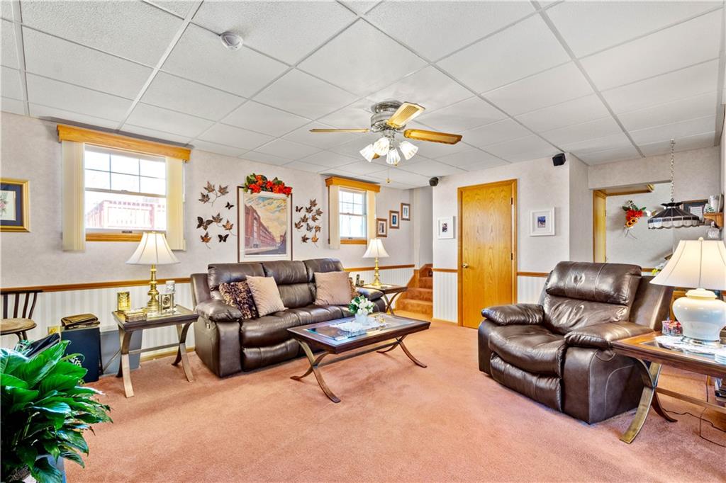 816 Shadycrest Road Pittsburgh, PA 15216 - Photo 20 of 25 Gallery Image 20
