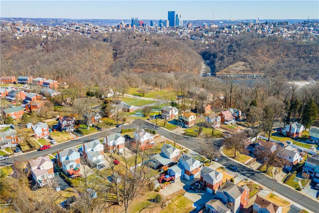 816 Shadycrest Road Pittsburgh, PA 15216 - Photo 25 of 25 Gallery Image 25