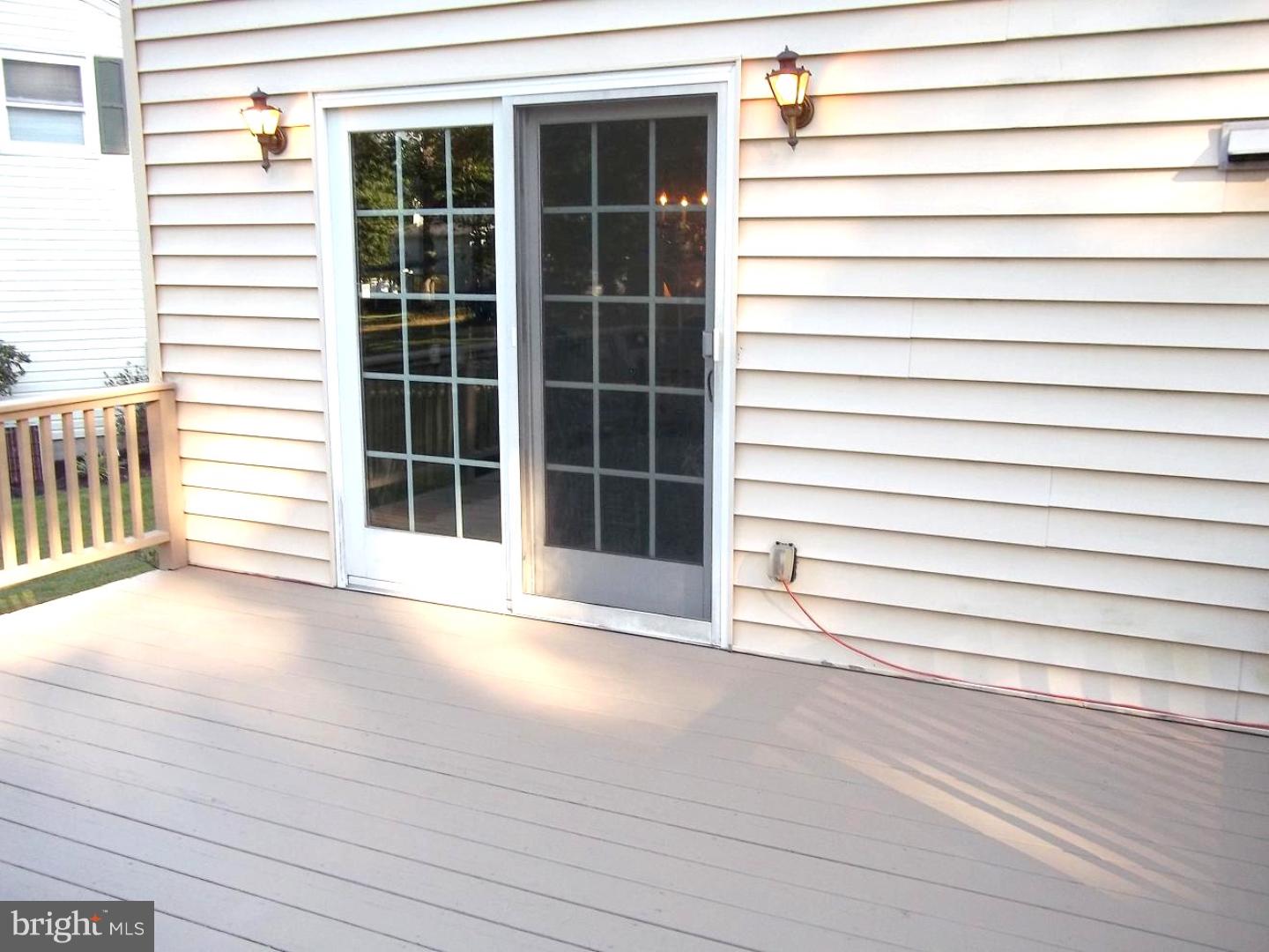 294 Norfolk Road Warminster, PA 18974 - Photo 23 of 25 Deck