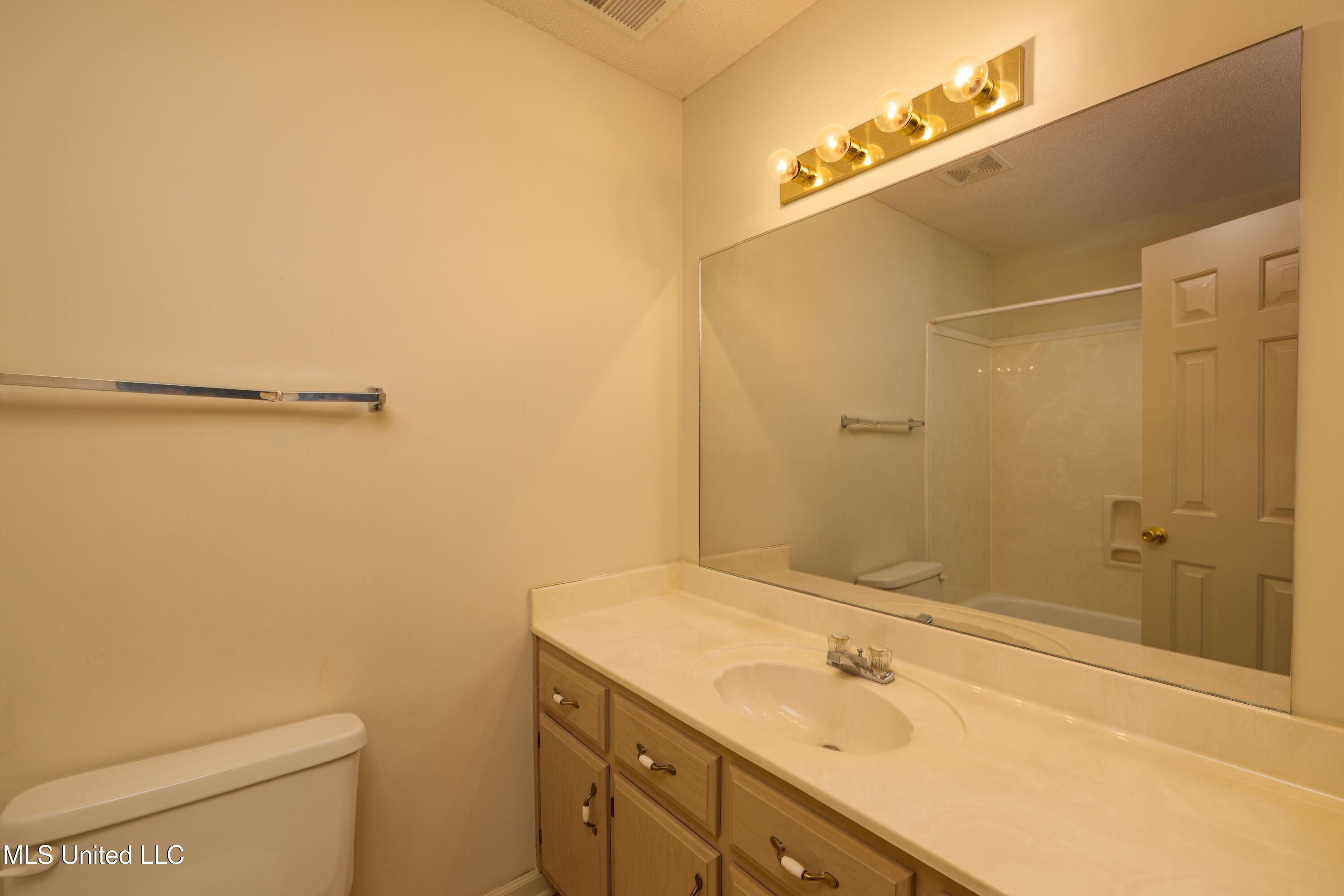 3350 Tulane Road West Horn Lake, MS 38637 - Photo 7 of 16 tulane-19