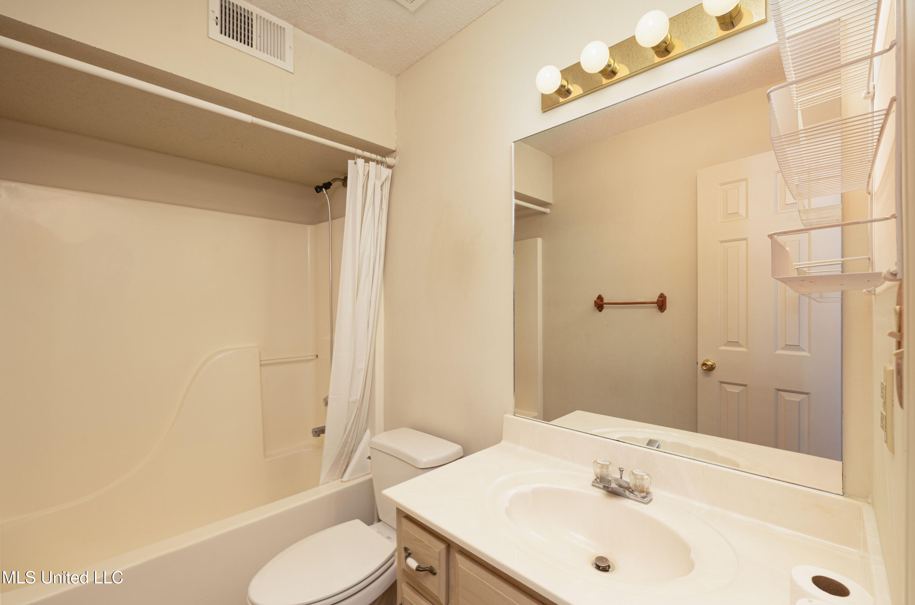 3350 Tulane Road West Horn Lake, MS 38637 - Photo 10 of 16 tulane-6