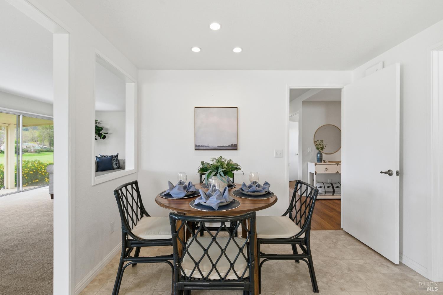 347 Twin Lakes Drive Santa Rosa, CA 95409 - Photo 18 of 47 a dining room with furniture and window