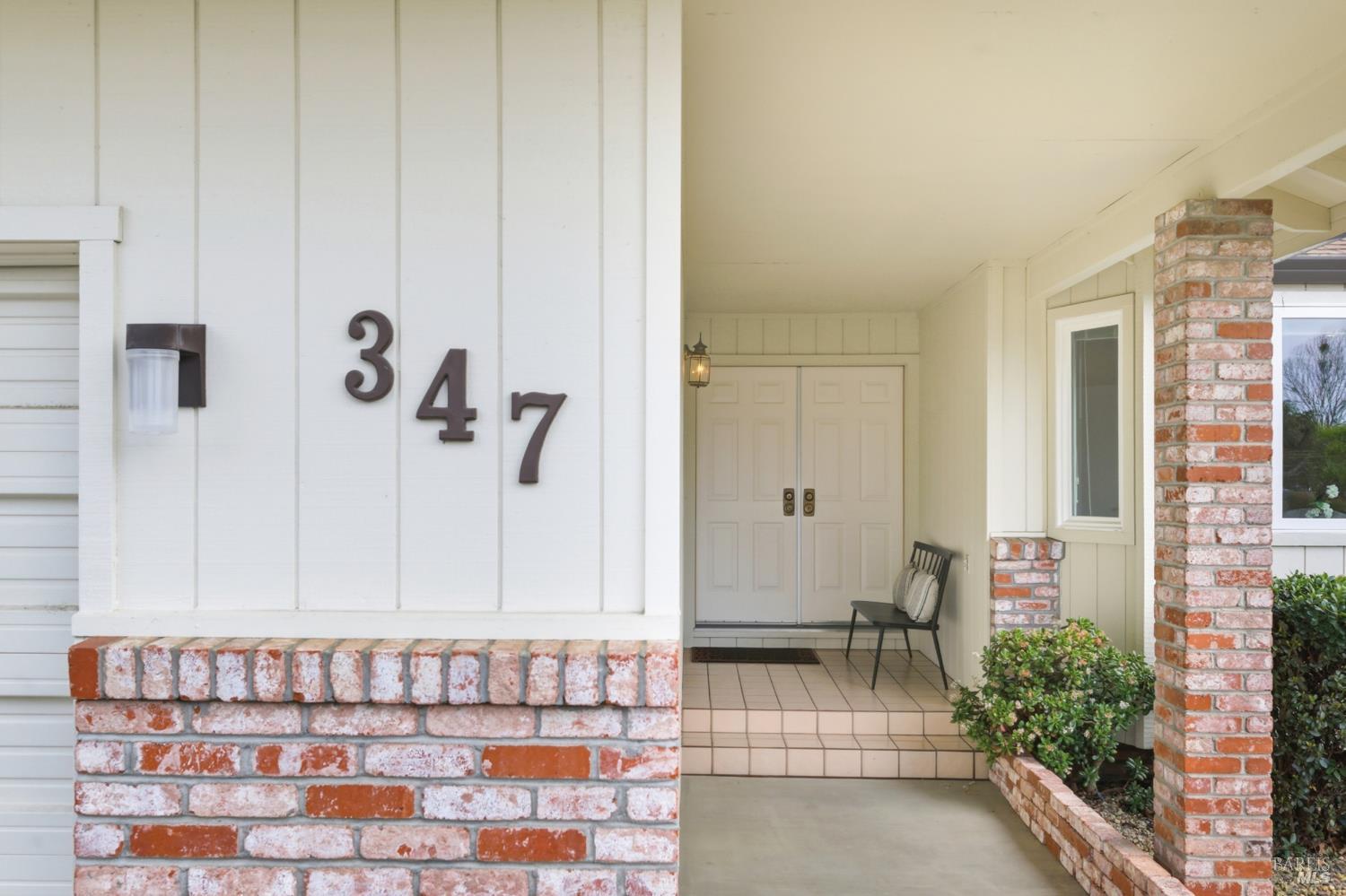 347 Twin Lakes Drive Santa Rosa, CA 95409 - Photo 3 of 47 a view of a bathroom with a bathtub
