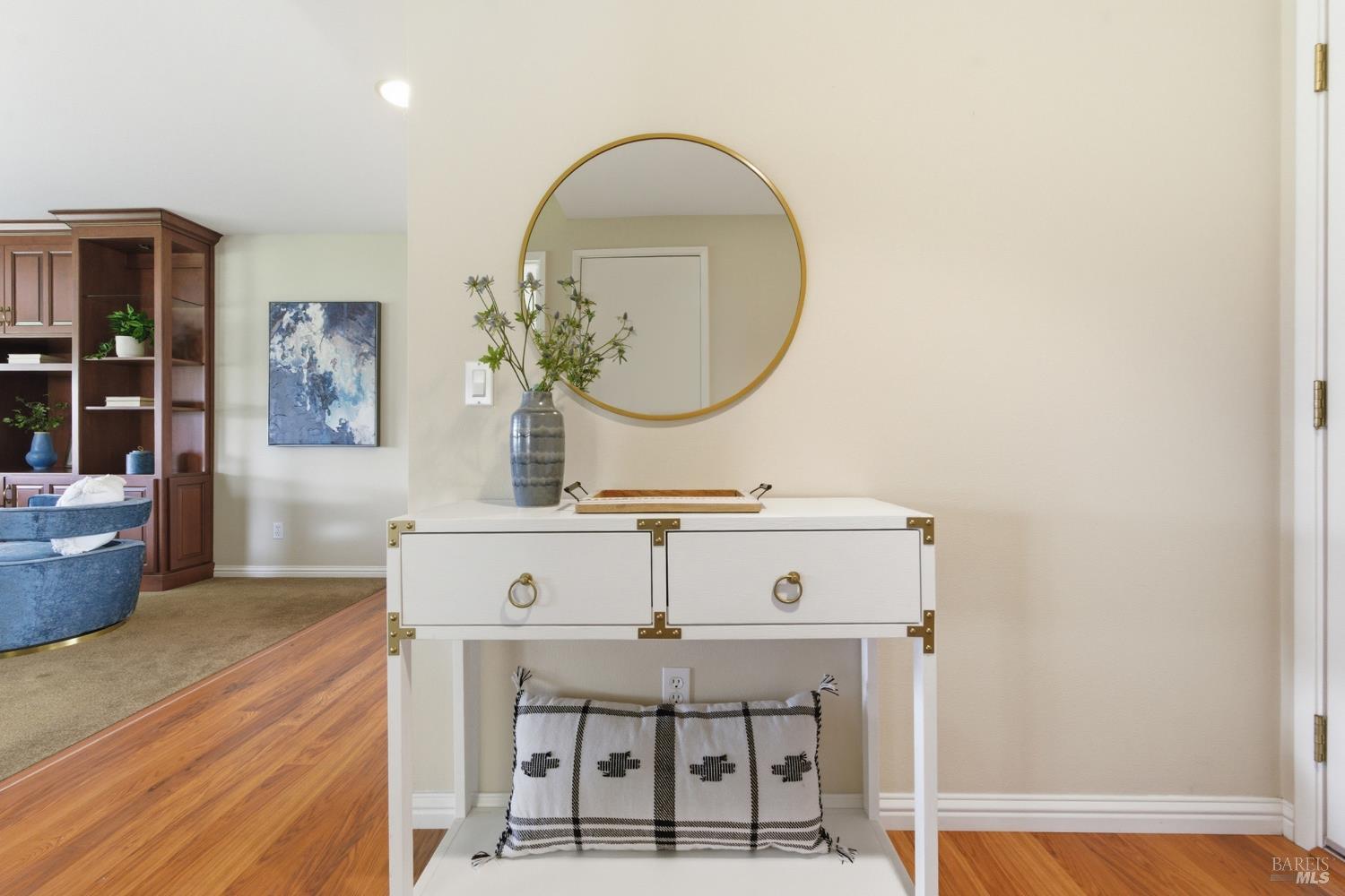 347 Twin Lakes Drive Santa Rosa, CA 95409 - Photo 5 of 47 a view of living room