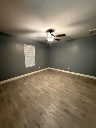 $1,675 | 5830 Clarewood Drive, Houston, TX 77081