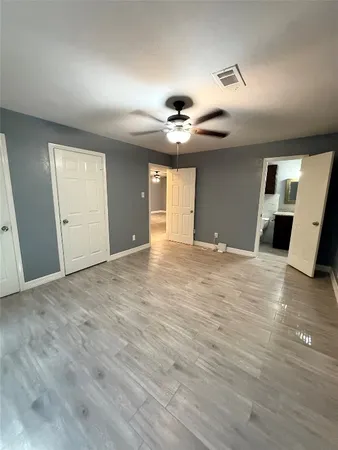 $1,675 | 5830 Clarewood Drive, Houston, TX 77081