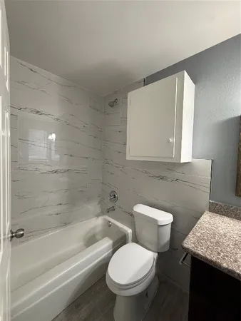 $1,675 | 5830 Clarewood Drive, Houston, TX 77081