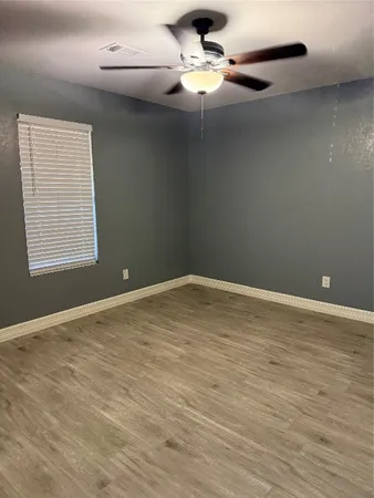 $1,675 | 5830 Clarewood Drive, Houston, TX 77081