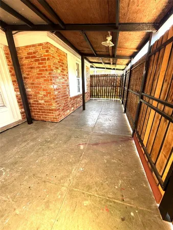 $1,675 | 5830 Clarewood Drive, Houston, TX 77081