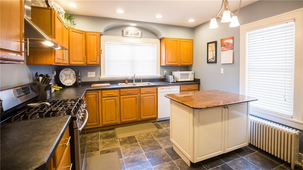 3377 Ivanhoe Road Sharpsville, PA 16150 - Photo 11 of 24 Lots of light and space in this kitchen!