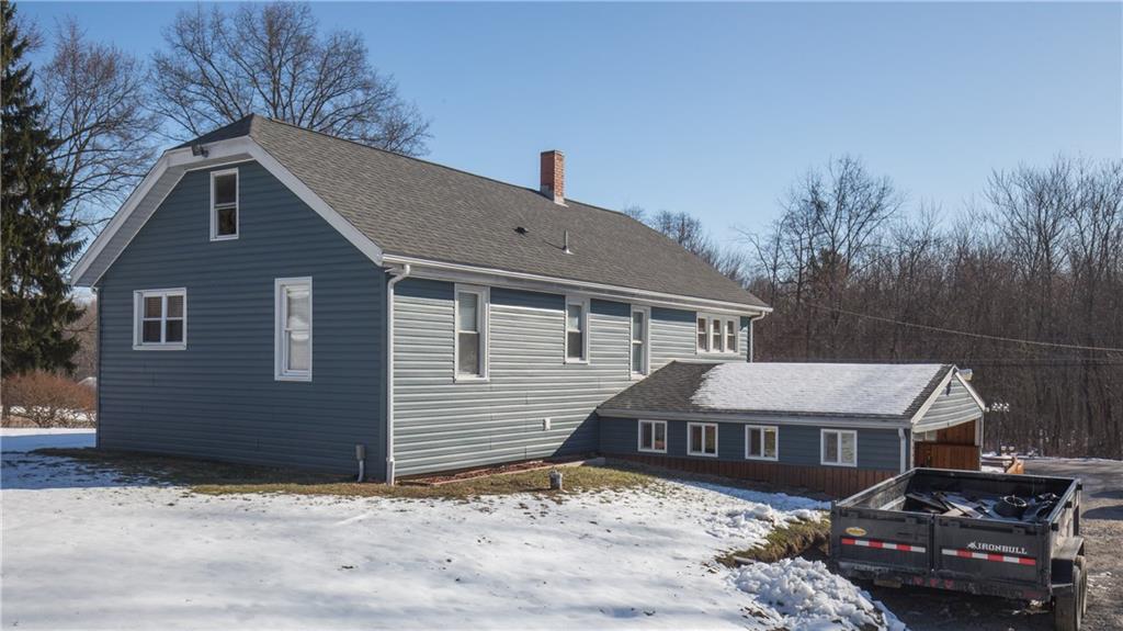 3377 Ivanhoe Road Sharpsville, PA 16150 - Photo 3 of 24 Easy to maintain vinyl siding and newer roof.