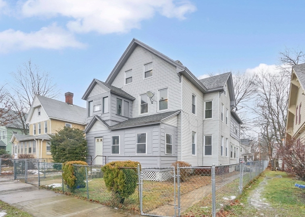 16 Amherst Street, Unit 1 Springfield, MA 01109 - Photo 1 of 5