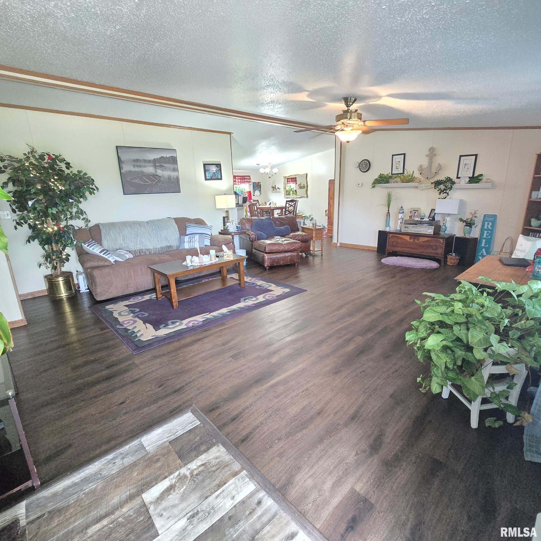 2 Locust Court Goodfield, IL 61742 - Photo 6 of 43