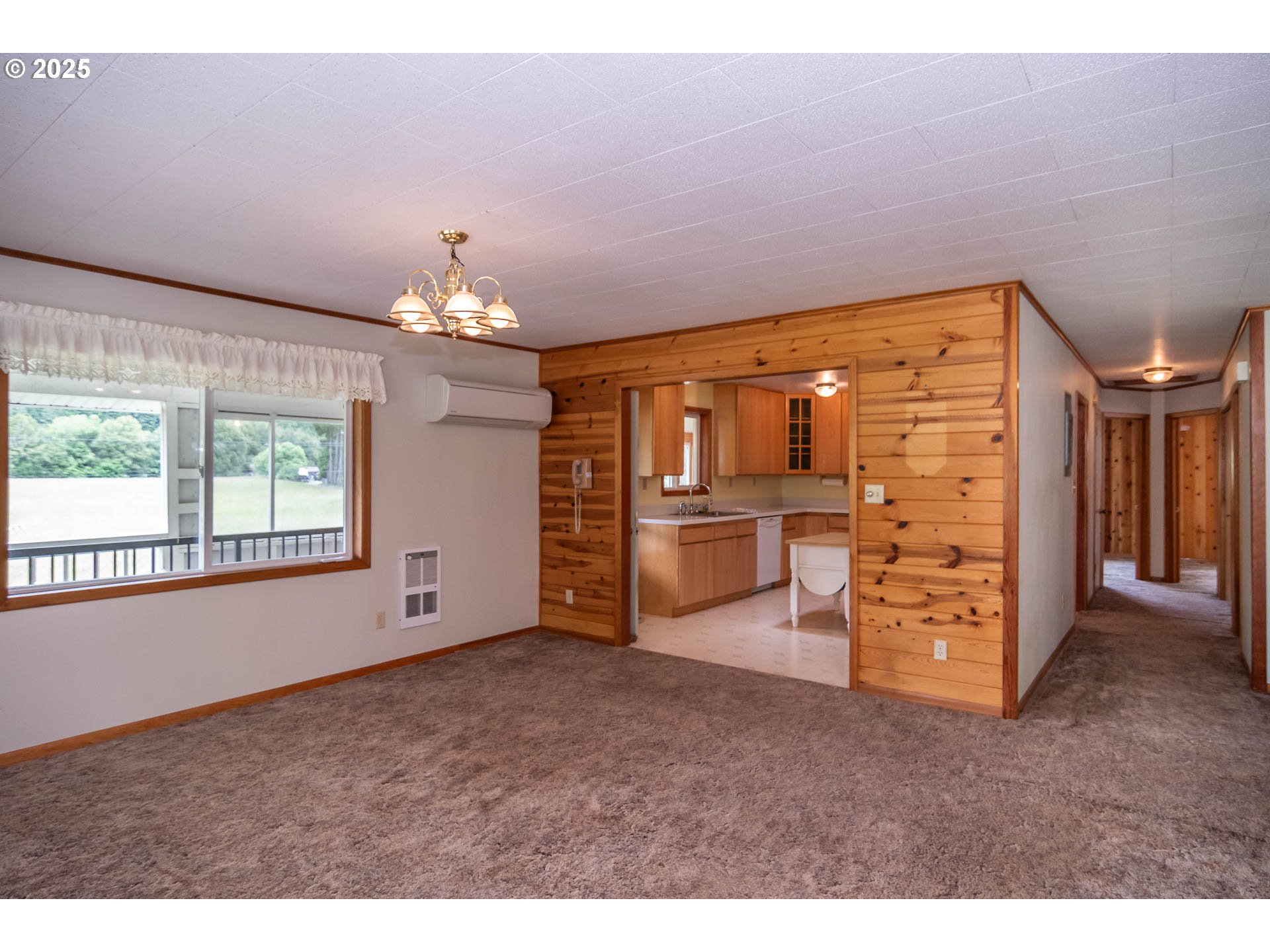 3333 Bullock Road Oakland, OR 97462 - Photo 13 of 48 a view of an empty room with a window