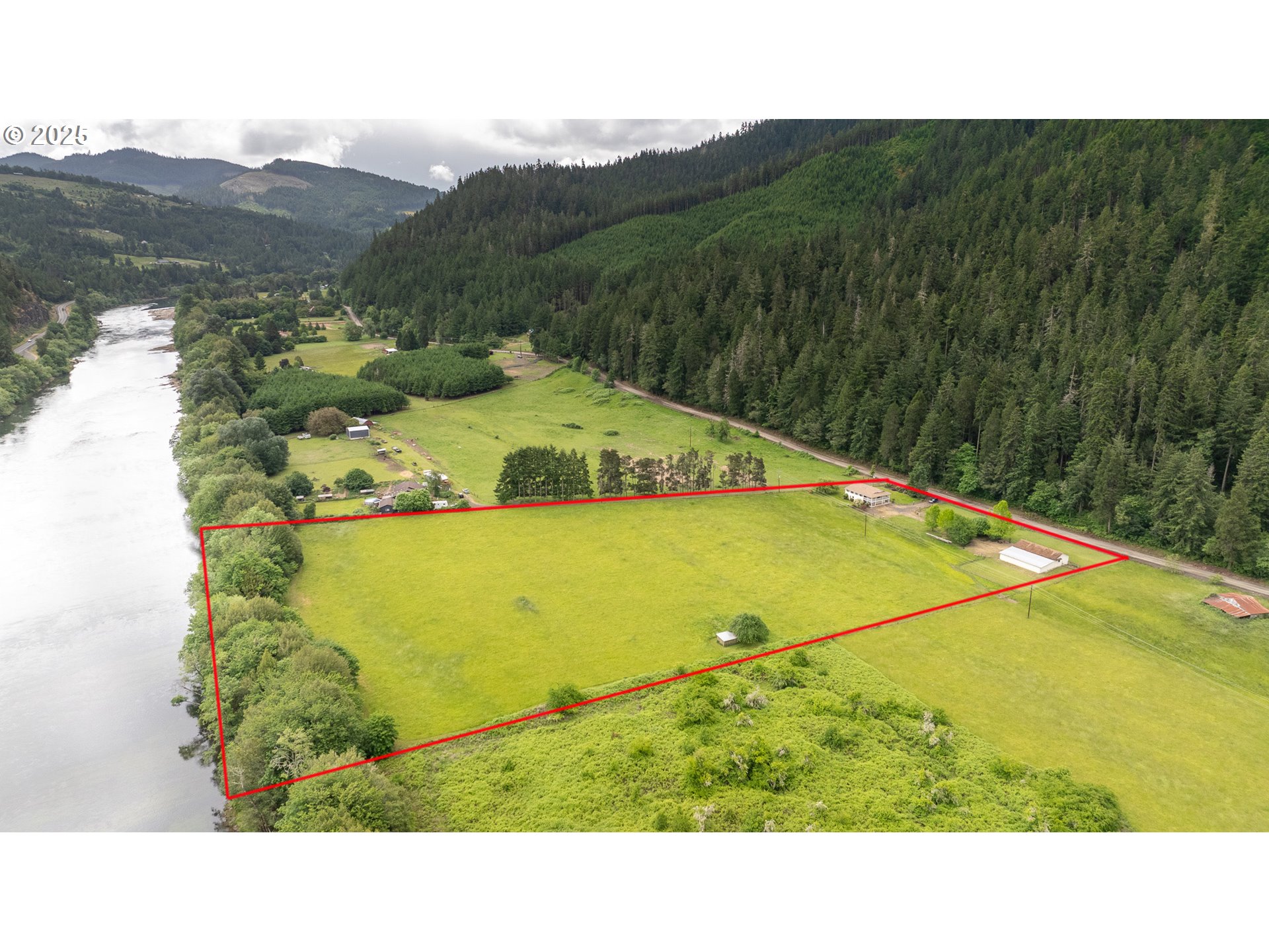 3333 Bullock Road Oakland, OR 97462 - Photo 2 of 48 a view of an outdoor space and a mountain view