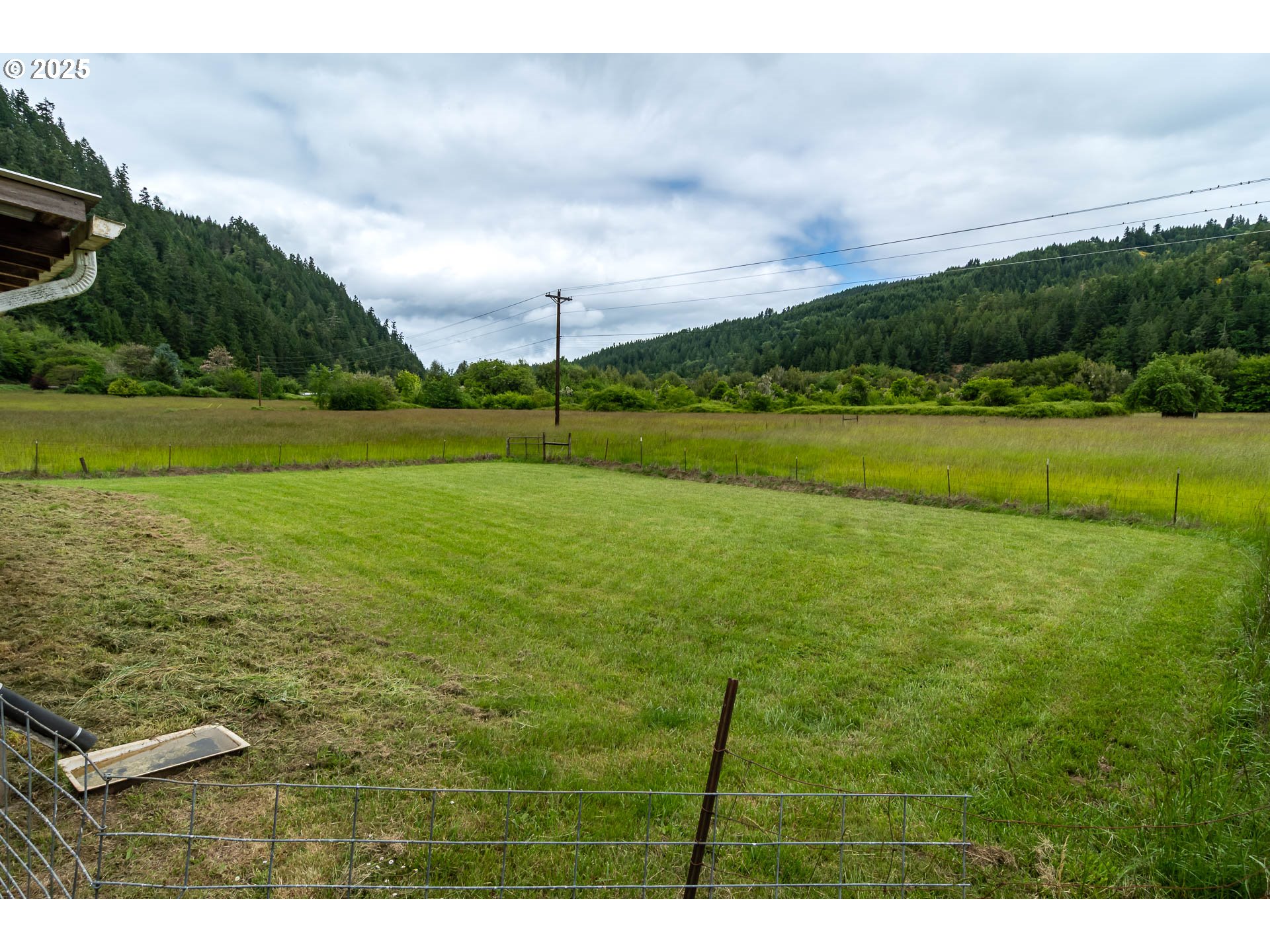 3333 Bullock Road Oakland, OR 97462 - Photo 43 of 48 a view of a green field