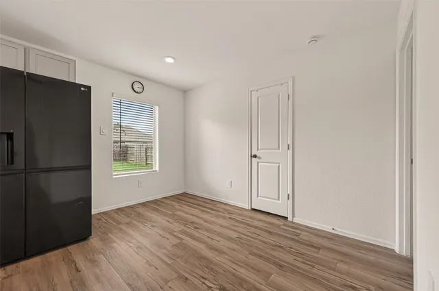 $2,300 | 1307 Vincente Court, Conroe, TX 77301