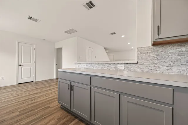 $2,300 | 1307 Vincente Court, Conroe, TX 77301