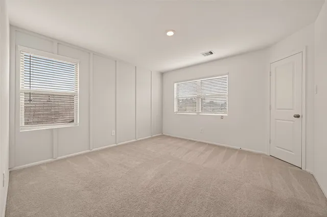 $2,300 | 1307 Vincente Court, Conroe, TX 77301